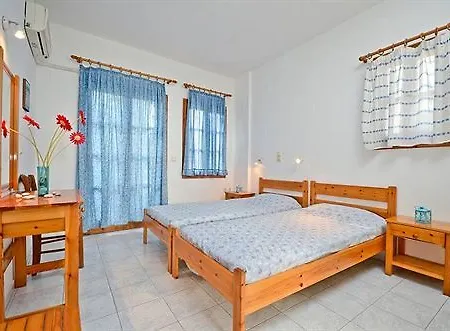 Galazia Apartahotel 3*
