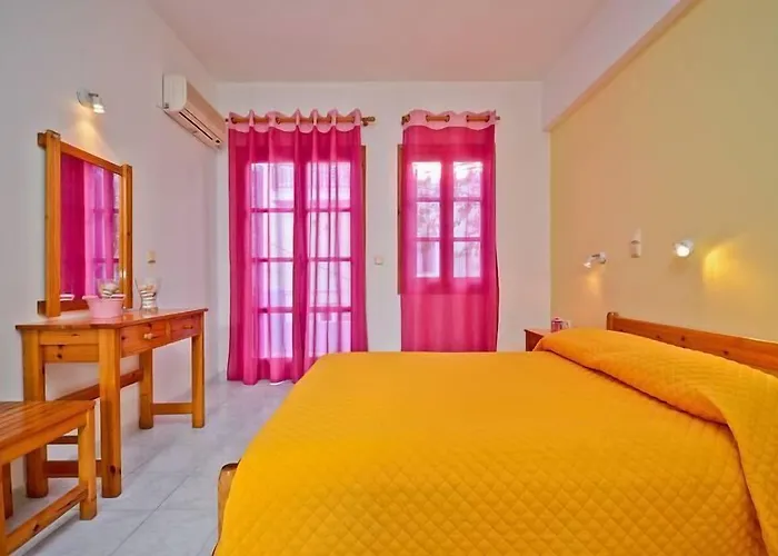 Galazia Aparthotel 3*