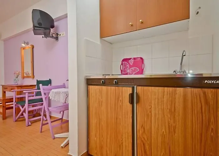 Galazia Aparthotel 3*